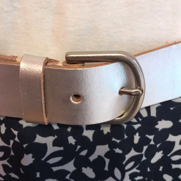 Fossil Leather Belt - Picture 2 of 6